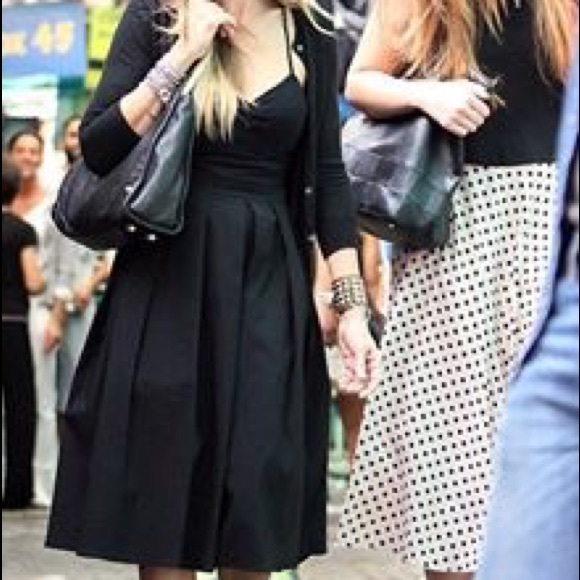 Blaque Label Pleated Skirt size 6 - Picture 3 of 3